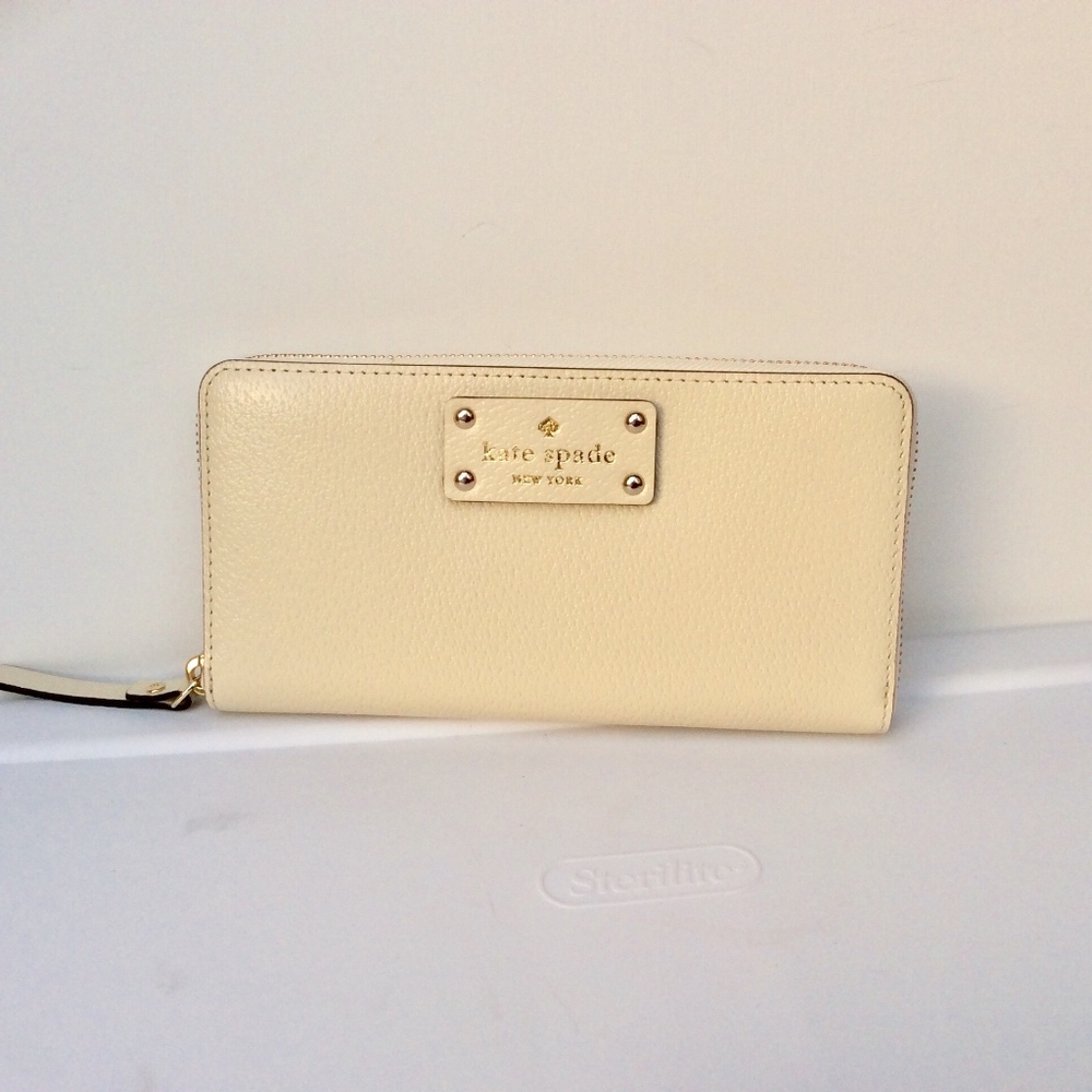NWT🌟Kate Spade Wallet